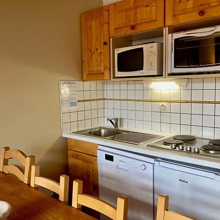 Duplex Cosy Sous Les Toits, Pied Des Pistes, Animaux Admis - Fr-1-811-21